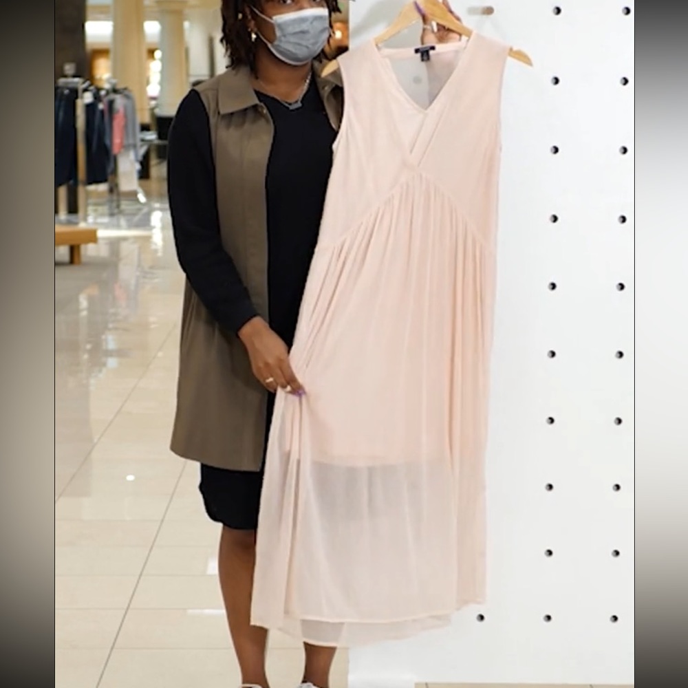 HALOGEN Double V layered chiffon dress